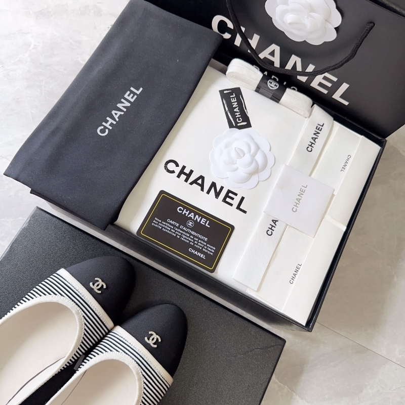 Chanel Flat Shoes